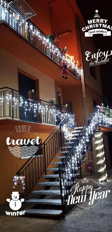 B&B "Gabriel&Melissa" Airport View - Nuova - Ristrutturato Gennaio 2022 泰塞拉 外观 照片